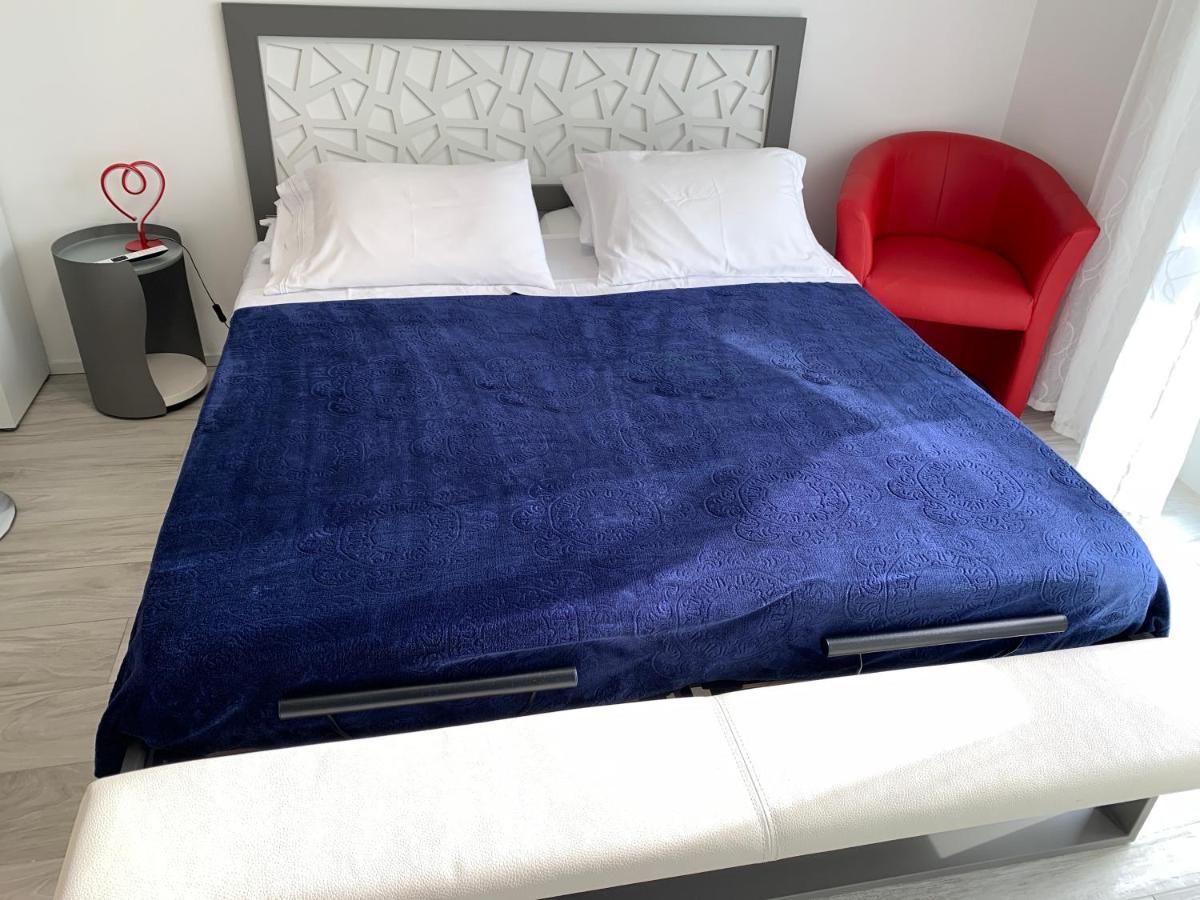 B&B Kelly Plus โลซาน ภายนอก รูปภาพ